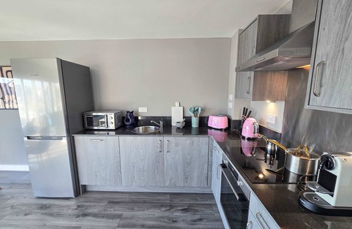 The Docks Apartment | Stunning Liverpool Dockside Apt by City SuperHost