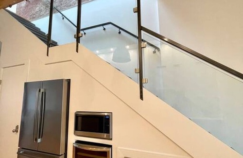 Downtown Portland Apartment | Stunning Luxury Apt/Old Port Arts Dist/Sleeps8