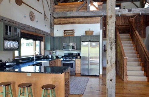 Craryville House | Stunning Luxury & Breathtaking Scenic Paradise. ASK ABOUT FULL SUMMER RENTAL!