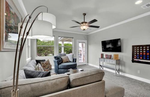 Horseshoe Bay House | Stunning Luxury Home on Lake LBJ!