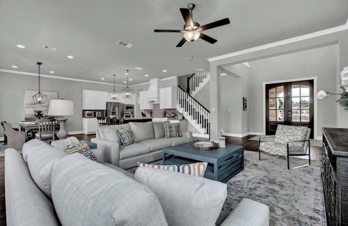 Horseshoe Bay House | Stunning Luxury Home on Lake Lbj!