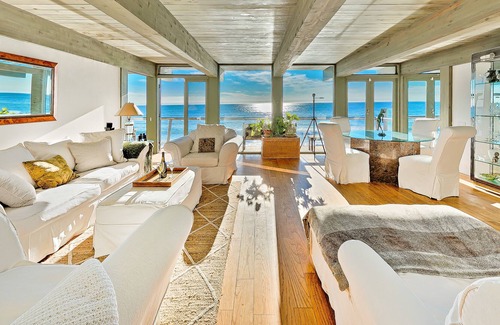 Malibu House | Stunning Luxury Oceanfront Beach Home w/ Large Deck + Endless Ocean Views
