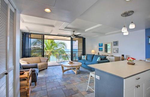 Makaha Apartment | Stunning Makaha Condo with Pool Access and Ocean View!