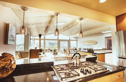 Almonte House | Stunning Mid-Century Modern, perched high on the hill with views from every room