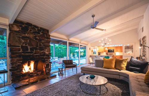 Twin Palms House | Stunning Mid Century Gem in Twin Palms