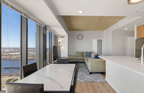 Assembly Square Apartment | Stunning Modern 3BR/2BA Apartment in Vibrant Assembly Square, Somerville