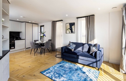 Victoria Apartment | Stunning modern Apartment in the heart of London Fields!