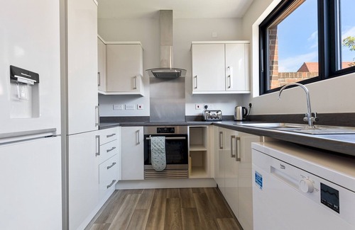 Heworth House | Stunning, Modern Eco Property in York with Parking | Pass the Keys