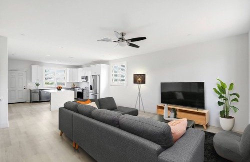 Corona House | Stunning Modern Sanctuary Welcome Temporary Healthcare Professionals
