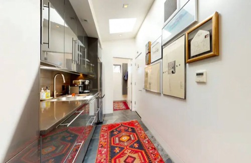 Glen Ellen Apartment | Stunning Modern Sonoma Wine Country Studio with 60' Lap Pool