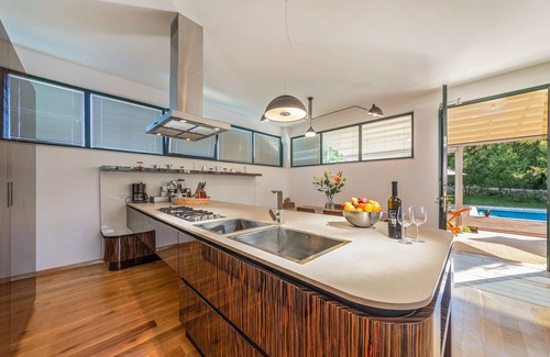 Rogocana Villa | Stunning modern villa with private pool, near Pula, Croatia