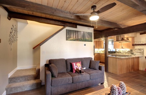 Moonridge House | Stunning Moonridge Cabin!