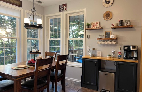 Traphill House | Stunning Mountain Views on Scenic Golf Course in the Yadkin Valley Wine Region.