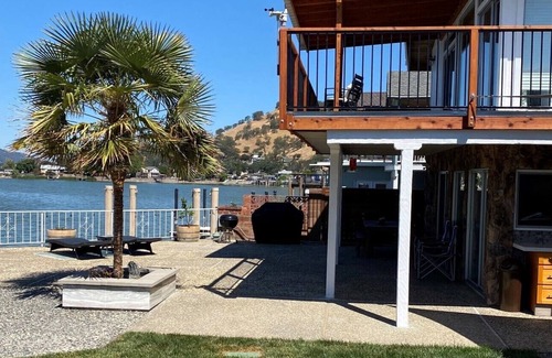 Clearlake Park House | Stunning Mt. Konocti View Lakefront Home with Dock & Large Balcony