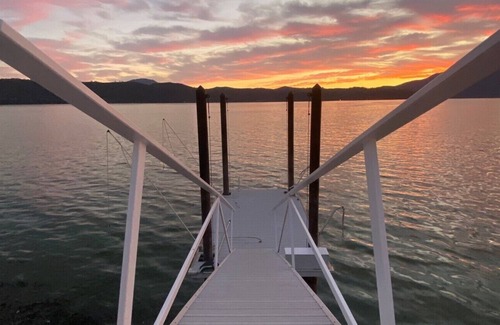 Clearlake Park House | Stunning Mt. Konocti View Lakefront Home with Dock & Large Balcony