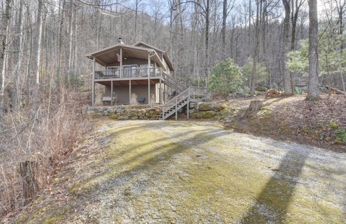 Rabun Gap House | Stunning Mtn Retreat-Unplug & Connect with Nature! Fire Pit, Hammocks, Hiking!