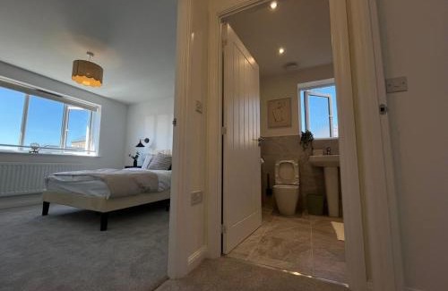 Corby House | Stunning New 3 Bedroom Executive Property in Corby