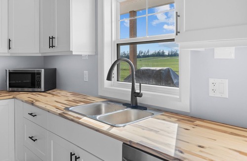 New Glasgow House | Stunning New Build Located On Glasgow Hills Golf Course