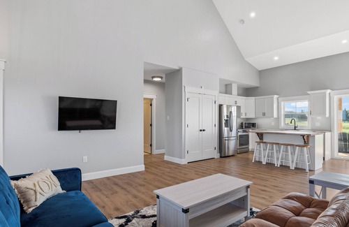 New Glasgow House | Stunning New Build Located On Glasgow Hills Golf Course
