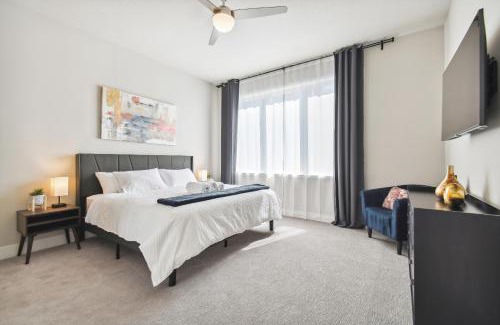 Reunion Apartment | Stunning New Condo Close to Disney World
