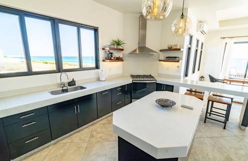 Isla Mujeres House | Stunning, new, unique, Caribbean front property in Punta Sur - Casa Carey!