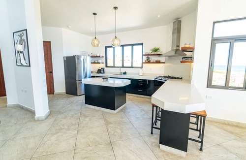 Isla Mujeres House | Stunning, new, unique, Caribbean front property in Punta Sur - Casa Carey!