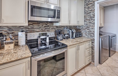 Puerto Penasco Condo | STUNNING, Newly Renovated, Oceanfront Condo- Sleeps 6.
