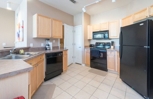 Loughman Condo | Stunning, Newly Renovated Condo, Near Disney and Universal