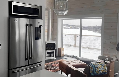 Grand-Etang House | Stunning Nordic Cottage on Lake with Ocean Views