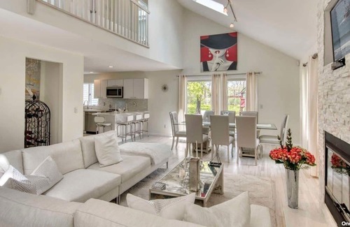 Jamesport House | Stunning North Fork home in the heart of wine country