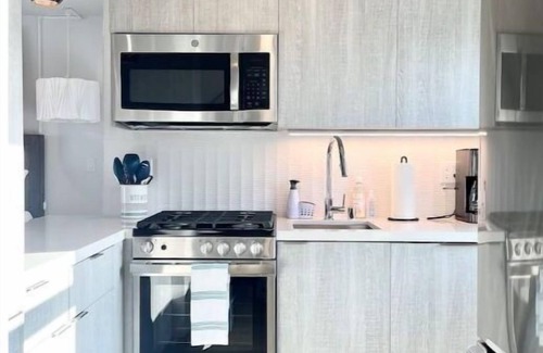 Ocean Beach Apartment | Stunning Ocean Beach Gem - has everything!