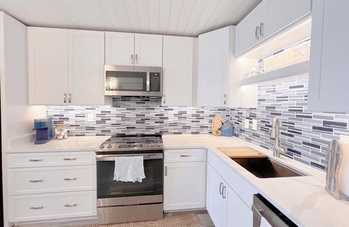 Garden City Condo | STUNNING OCEAN FRONT; new renovated space. Waters Edge 1207; W.E. 1207; WE 1207