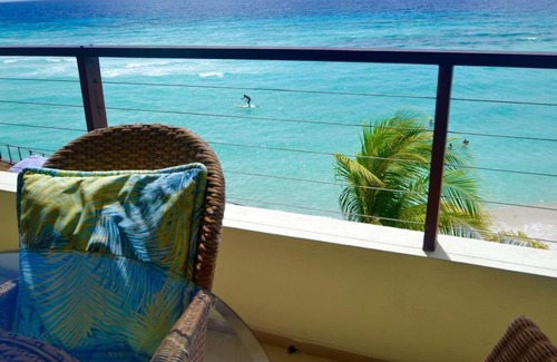 West Coast Condo | Stunning Ocean Front Views and location
