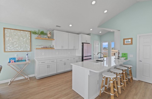 Holden Beach House | Stunning Ocean Front Home W/Private Pool 4BR 4 1/2 Bath and Brand New Kitchen