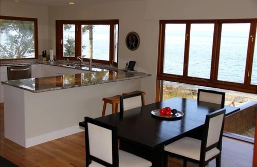 Regional District of Nanaimo House | Stunning Ocean View from Your Private Hot Tub, Qualicum Bay