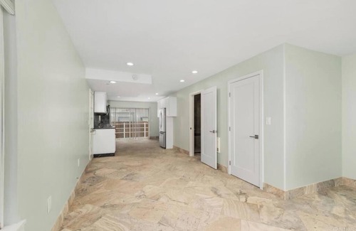 Imperial Beach House | Stunning Oceanfront luxury Townhome