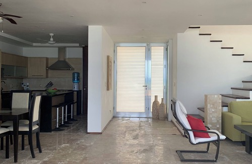 Cancun House | Stunning oceanfront 3-bedroom, 3.5 bath house in Isla Mujeres