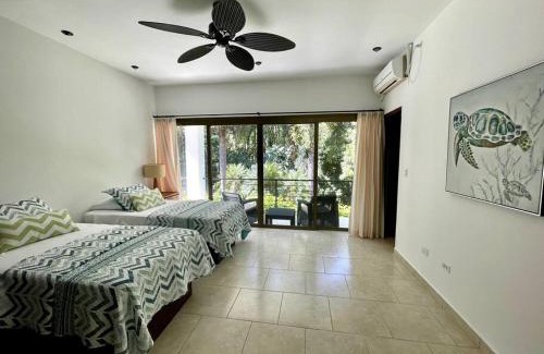 Boca Chica Villa | Stunning Oceanfront 4-Bdrm Villa w/Infinity Pool