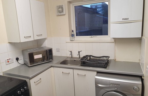 Haringey House | Stunning Olympus Apartment