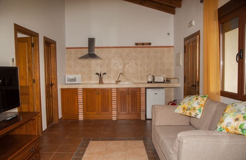 El Raso Cottage | Stunning One bedroom Cottage in El Raso