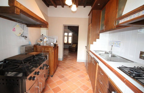 Barberino di Mugello Villa | Stunning private villa with WIFI, private pool, TV, patio, pets allowed, panoramic view and park.