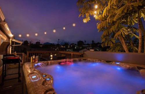 Point Loma Heights House | Stunning Paradise Villa: Pool–Game Room–WOW