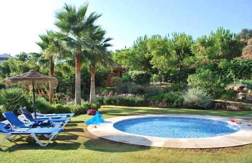 Benahavis Apartment | Stunning Penthouse, La Quinta Golf & Spa, nr Puerto Banus - English & Sat TV