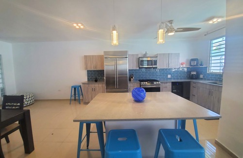 Isla Verde House | Stunning Pool House- Private - Sleeps 26- 5 minute walk to Isla Verde beach!
