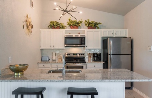 North San Antonio - SAT House | Stunning Pool overlooking Golf course with Game room
