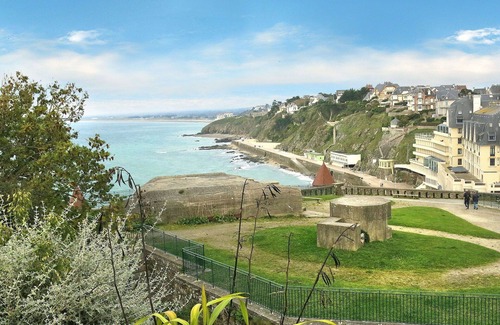 Sourdeval-les-Bois House | Stunning private villa for 4 people with WIFI, TV, terrace, pets allowed and parking