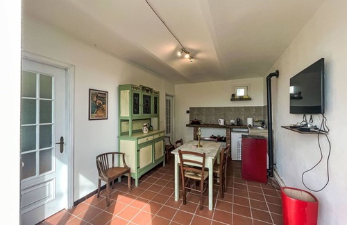 San Damiano dʼAsti House | Stunning private villa with WIFI, A/C, TV, patio, pets allowed, panoramic view and parking