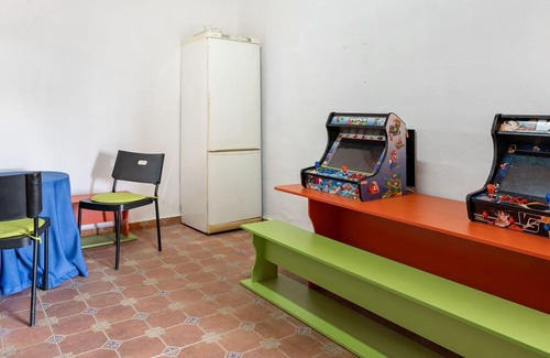 El Esparragal Villa | Stunning private villa with WIFI, private pool, A/C, TV, terrace, pets allowed and parking