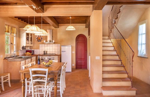 Colle di Compito Villa | Stunning private villa with private pool, A/C, WIFI, TV, veranda and parking, close to Lucca
