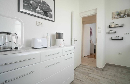 Klenovica House | Stunning private villa for 10 guests with WIFI, A/C, private pool, TV, terrace and parking